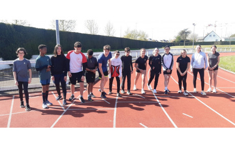 Les benjamins et minimes en stage au stade Lafond
